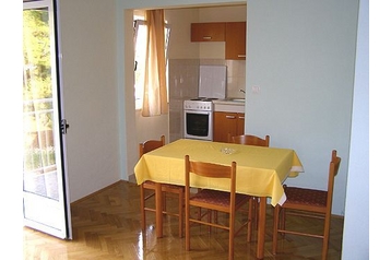 Croatie Privát Slatine, Extérieur